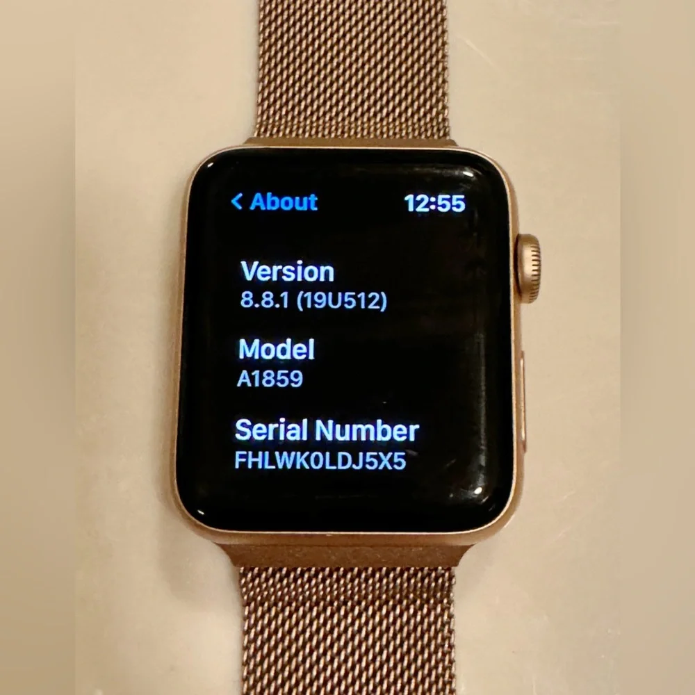 🍎 ⏱️ Apple Watch Series 3 - 42mm Rose Gold -EXCELLENT CONDITION
